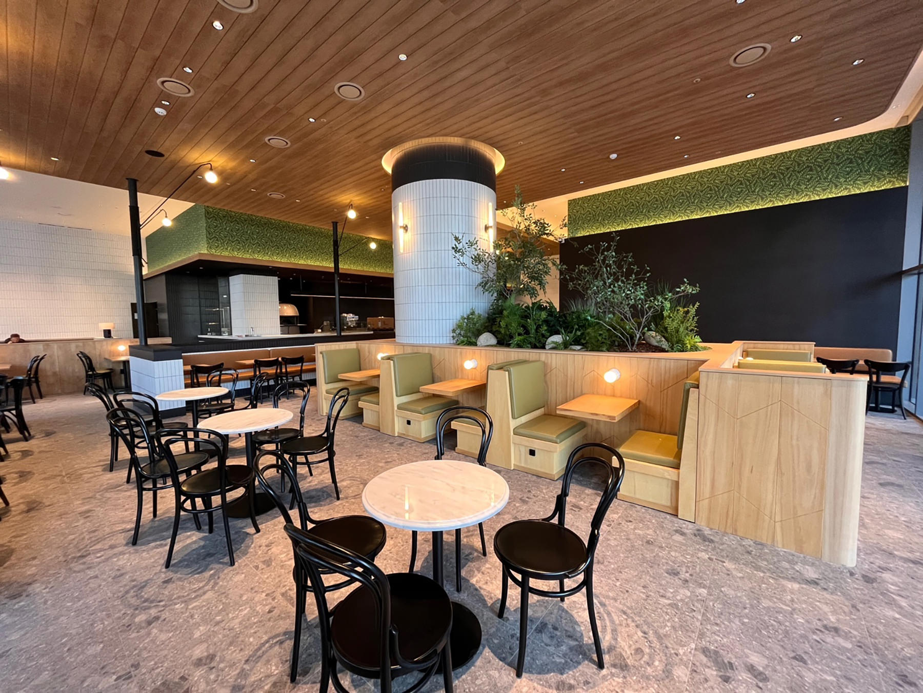 No.177  Paul Bassett PIZZA & PASTA  Jungmi Station店 韓国