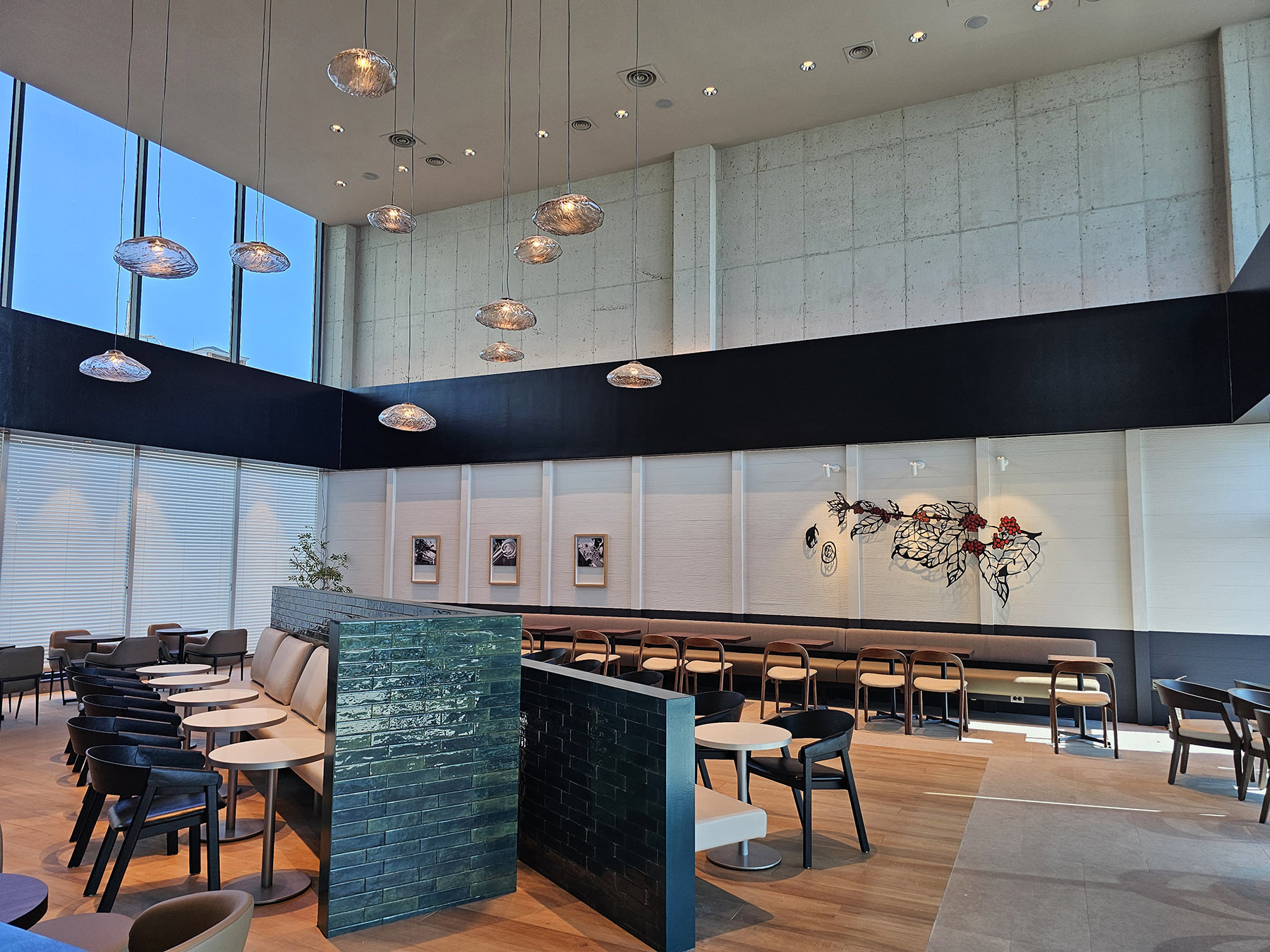No.206  Paul Bassett Pohang Yeongildae DT店 韓国