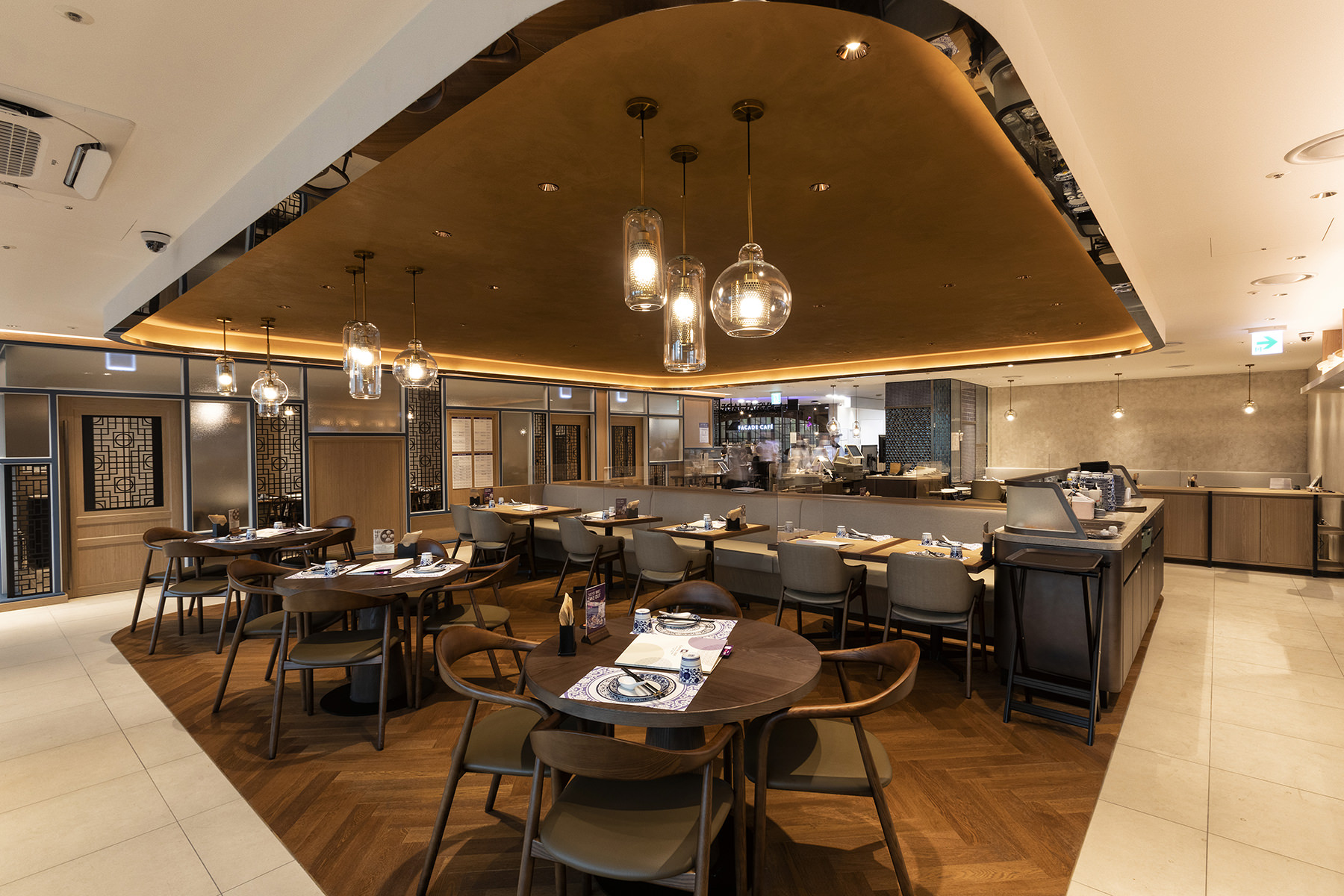 CRYSTAL JADE  AK Plaza Bundang店 韓国